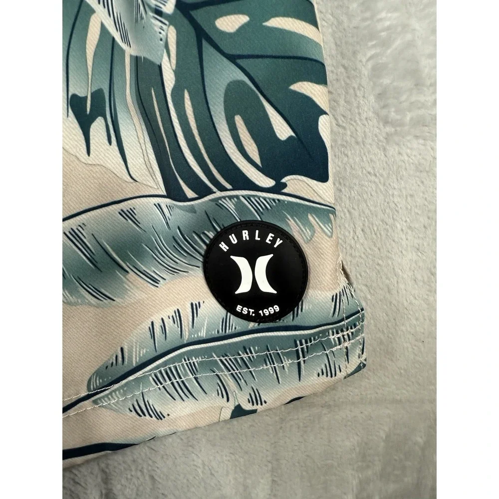 Hurley Board Shorts Mens 2XL Beige Green Floral‎ Lined Swimwear